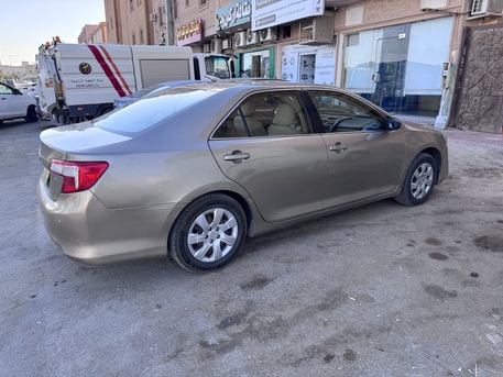 Riyadh, Vehicles, Cars & Trucks , SAR 30000,  Toyota Camry,  2013,  Automatic,  38000 KM,