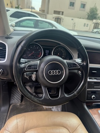 Al Sulaymaniyyah, Vehicles, Cars & Trucks , SAR 38000,  Audi Q7,  2014,  Automatic,  217000 KM,   Car  Seven Seats Good Condition SAR 38000