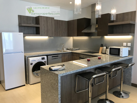 Manama, Apartments, Flats, Houses & Villas, BHD 380/month,  Furnished,  1 BR,  One-Bedroom Flat For Rent In Seef, Bahrain - Close To The Highway - Call 39044943