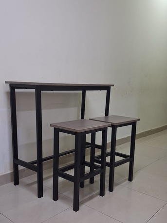 Riyadh, Furniture, SAR 200,  Bar Table With Stools