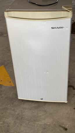 Jannusan, Household Items, BHD 30,  Single Door Refrigerator/Fridge For Sale