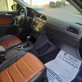 Manama, Vehicles, Cars & Trucks , BHD 3900,  Volkswagen Tiguan,  2017,  Automatic,  200 KM,