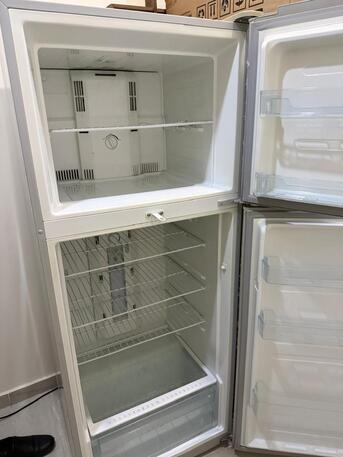 Jeddah, Appliances, SAR 550,  General Super Refrigerator-Freezer For Sale