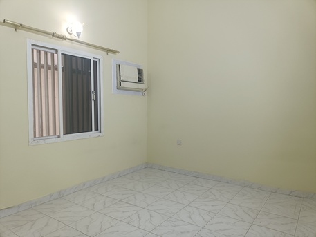 Adliya, Apartments, Flats, Houses & Villas, BHD 230/month,  2 BR,  150 Sq. Meter,  Semi Furnished 2bhk With Ewa