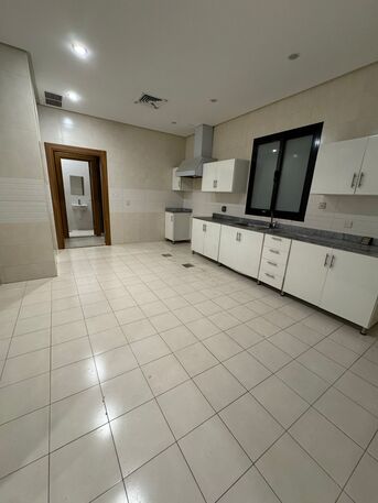 Masayel, Apartments, Flats, Houses & Villas, KWD 900/month,  4 BR,  Apartment For Rent In Al-Masayel, 4 Master Bedrooms