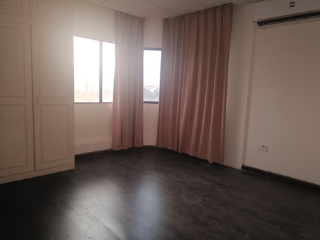 Adliya, Apartments, Flats, Houses & Villas, BHD 200/month,  2 BR,  120 Sq. Meter,  Semi Furnished 2bhk Without Ewa
