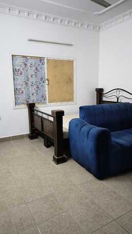 Adliya, Apartments, Flats, Houses & Villas, BHD 90/month,  Furnished,  1 BR,  Furnished With Ewa - Adliya - Sharing Toilet & Kitchen