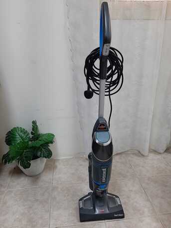Khobar, Household Items, SAR 600,  Bissell 2-in-1 Vac & Steam Cleaner