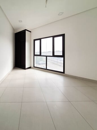 Jidhafs, Apartments, Flats, Houses & Villas, BHD 330/month,  4 BR,  Apartment For Rent In Jibla Habashi Area, Near Ishbiliya