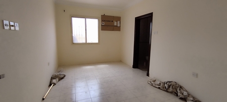 Manama, Apartments, Flats, Houses & Villas, BHD 160/year,  2 BR,  Um Al Hassam:- Groundfloor 2Bhk Unfurnished Flat On Rent..
