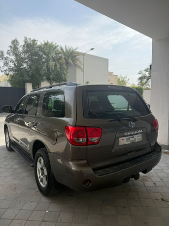 Manama, Vehicles, Cars & Trucks , BHD 5750,  Toyota Sequoia,  2012,  Automatic,  134000 KM,