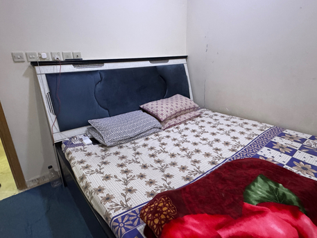 Riyadh, Furniture, SAR 700,  8 Piece Bed Set