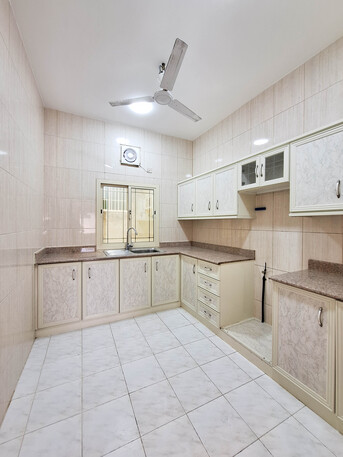 Manama, Apartments, Flats, Houses & Villas, 2 BR,  Apartment For Rent In Al-Daih Area