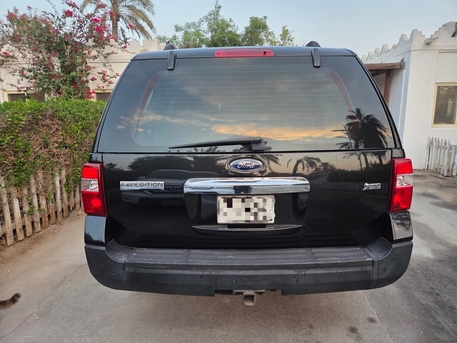 Riyadh, Vehicles, Cars & Trucks , SAR 38500,  Ford Expedition,  2013,  Automatic,  293000 KM,   For Sale