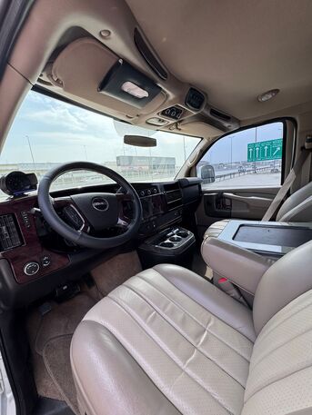 Manama, Vehicles, Cars & Trucks , BHD 8900,  GMC Savana Explorer,  2014,  Automatic,  78000 KM,   SE  (White)