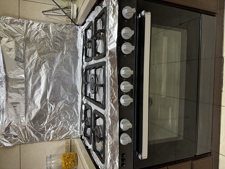 Al Jubail Al Balad, Appliances, SAR 550,  Gas Stove/Cooking Range 5 Burners 60x90 1 Year Old Only