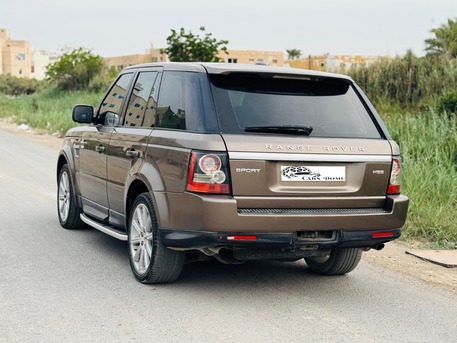 Manama, Vehicles, Cars & Trucks , BHD 2500,  Land Rover Range Rover,  2012,  223000 KM,  Full Option - Sport