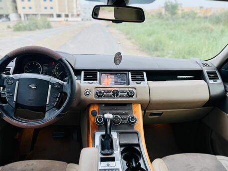 Manama, Vehicles, Cars & Trucks , BHD 2500,  Land Rover Range Rover,  2012,  223000 KM,  Full Option - Sport