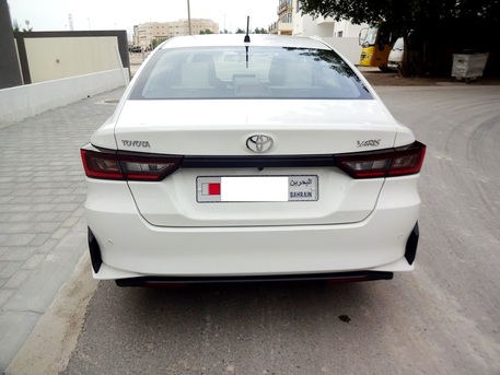 Manama, Vehicles, Cars & Trucks , BHD 11,  Toyota Yaris,  2024,  Automatic,  37000 KM,  First Owner, ZERO Accident, Agency Maintained, Under Warranty - QUICK SALE