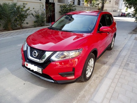 Zinj, Vehicles, Cars & Trucks , BHD 11,  Nissan X-Trail,  2021,  Automatic,  48000 KM,  Zero Accident, Agency Maintained, First Owner, Immediate Sale - Expat Leaving Bahrain