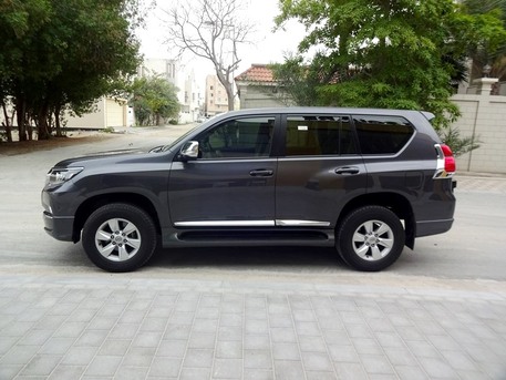 Manama, Vehicles, Cars & Trucks , BHD 111,  Toyota Prado,  2022,  Automatic,  37000 KM,  QUICK SALE, 4 Cylinder, 4x4 Drive, Agency Maintained - Zero Accident- First Owner