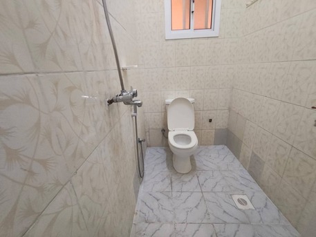 Hoora, Apartments, Flats, Houses & Villas, BHD 85/month,  1 BR,  Room With Toilet Qudaibiya 85bd