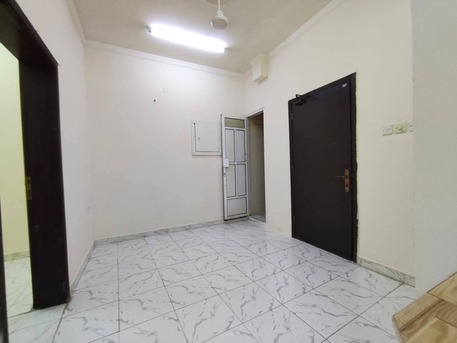 Hoora, Apartments, Flats, Houses & Villas, BHD 85/month,  1 BR,  Room With Toilet Qudaibiya 85bd
