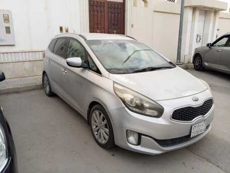 Umm Al Hamam, Vehicles, Cars & Trucks , SAR 30000,  Kia Carens,  2014,  Automatic,  261000 KM,    Full Option - Mileage (261k Km) Excellent Condition