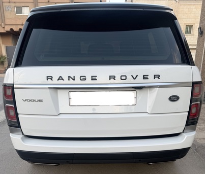 Riyadh, Vehicles, Cars & Trucks , SAR 180000,  Range Rover Vogue,  2019,  Automatic,  83000 KM,  Excellent Condition