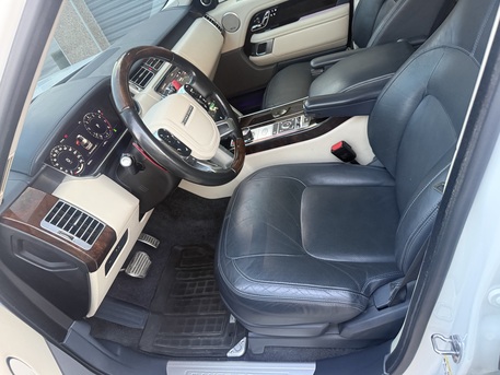 Riyadh, Vehicles, Cars & Trucks , SAR 180000,  Range Rover Vogue,  2019,  Automatic,  83000 KM,  Excellent Condition