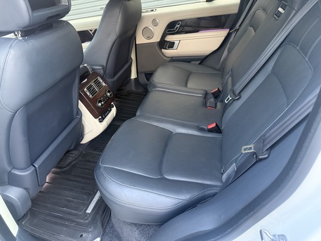 Riyadh, Vehicles, Cars & Trucks , SAR 180000,  Range Rover Vogue,  2019,  Automatic,  83000 KM,  Excellent Condition