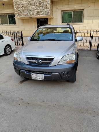 Al Malaz, Vehicles, Cars & Trucks , SAR 18000,  Kia Sorento,  2009,  Automatic,  235000 KM,  Immediate Sale Final Exit