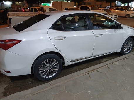 Riyadh, Vehicles, Cars & Trucks , SAR 39500,  Toyota Corolla,  2015,  Automatic,  178000 KM,  Clean   GLI 2.0 Full Option | 178K KM | 39,500 SAR