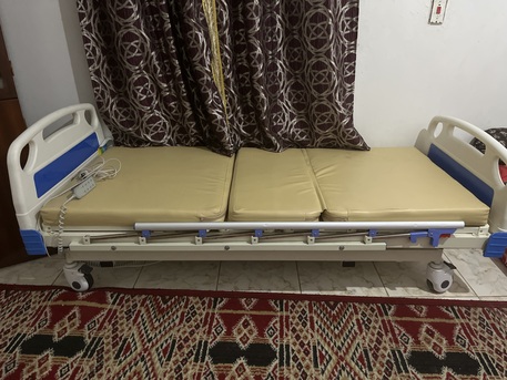 Al Safa, Furniture, SAR 700,  Automatic Medical Bed With Mattress