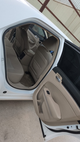 Riyadh, Vehicles, Cars & Trucks , SAR 37000,  Chrysler 300,  2013,  Automatic,  175000 KM,