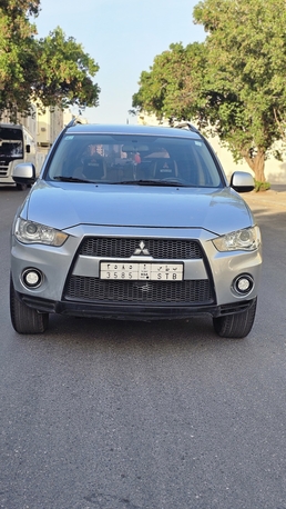 Khobar, Vehicles, Cars & Trucks , SAR 20000,  Mitsubishi Outlander,  2011,  Automatic,  251000 KM,