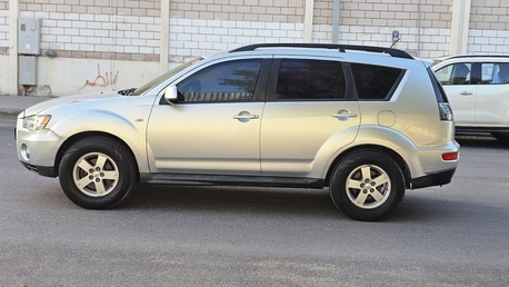 Khobar, Vehicles, Cars & Trucks , SAR 20000,  Mitsubishi Outlander,  2011,  Automatic,  251000 KM,
