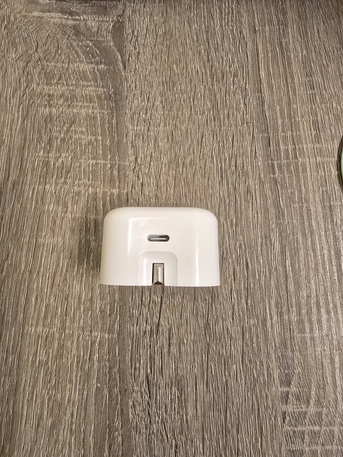 Riyadh, Mobile Phones, SAR 55,  Apple 20w Adapter Usb C