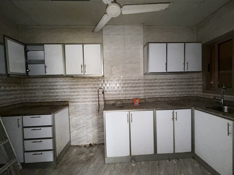 Salmaniya, Apartments, Flats, Houses & Villas, BHD 200/month,  2 BR,  2 Bedroom Flat For Rent Without Ewa