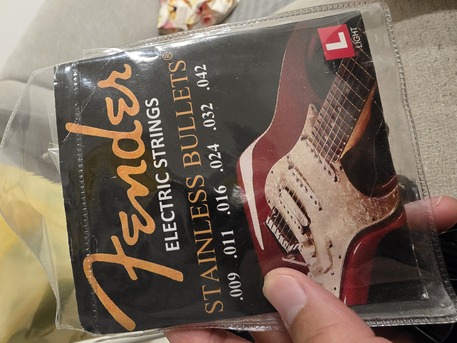 Al Malaz, Musical Instruments, SAR 700,  Guitar Effects (Zoom G1Four) And Fender Orig Speaker