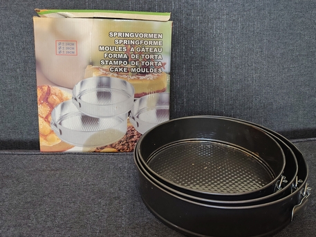 Al Malaz, Household Items, SAR 25,  Cake Baking Tray