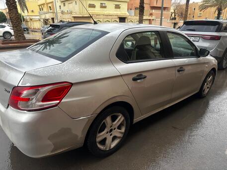Riyadh, Vehicles, Cars & Trucks , SAR 11000,  Peugeot 301,  2014,  Automatic,  264125 KM,   - Good Condition