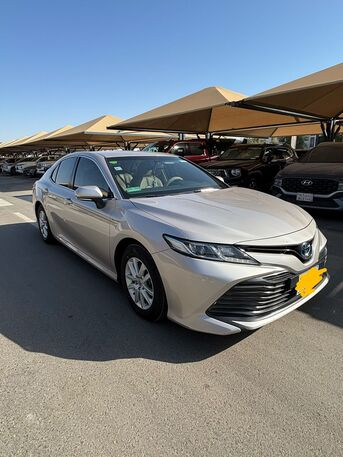 Riyadh, Vehicles, Cars & Trucks , SAR 66000,  Toyota Camry LE Hybrid,  2019,  Automatic,  150000 KM,  Selling Toyota Camry