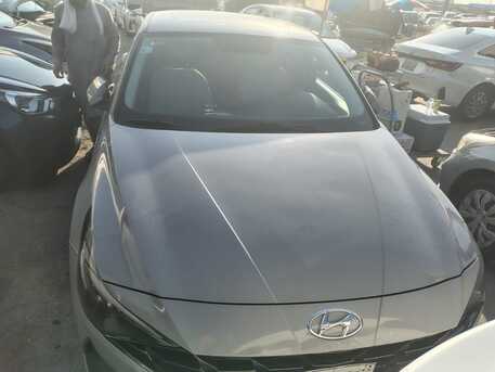 Riyadh, Pick Up & Drop Off, Children Pick Up And Drop Off At School