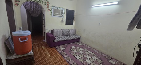 Riyadh, Roommates, SAR 750/month,  Furnished,  0 Sq. Meter,  SAR 750/month, 1 Big Room Neat & Clean Available For Bachelor In A Family Flat (1st Floor)