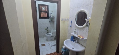 Riyadh, Roommates, SAR 750/month,  Furnished,  0 Sq. Meter,  SAR 750/month, 1 Big Room Neat & Clean Available For Bachelor In A Family Flat (1st Floor)