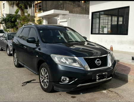 Dammam, Items Wanted, Nissan Pathfinder 2016 Very Good Condition