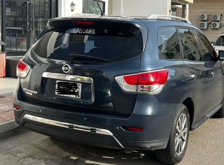 Dammam, Items Wanted, Nissan Pathfinder 2016 Very Good Condition