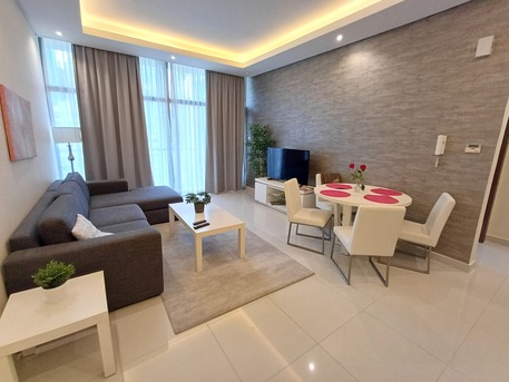 Juffair, Apartments, Flats, Houses & Villas, BHD 320/month,  Furnished,  1 BR,  85 Sq. Meter,  Ultra-Modern | Balcony | Great Facilities | Near Juffair Mall