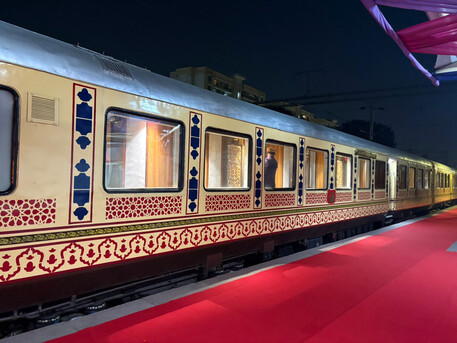 New Delhi, Travel, Palace On Wheels Ticket Price & Packages &ndash; Luxury Train India